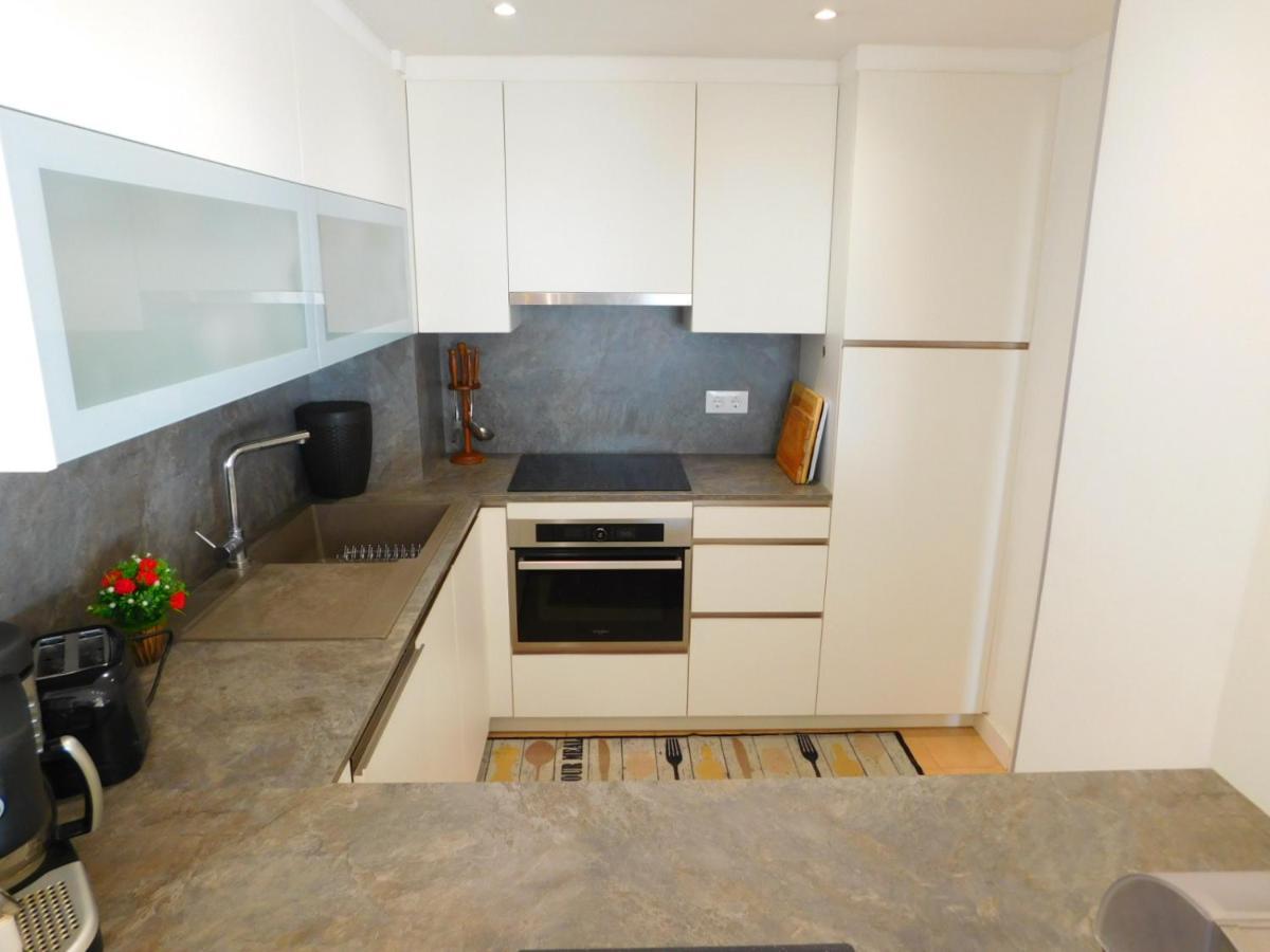 Gmid Immo Apartamento Oasis Atico Roses Exterior foto